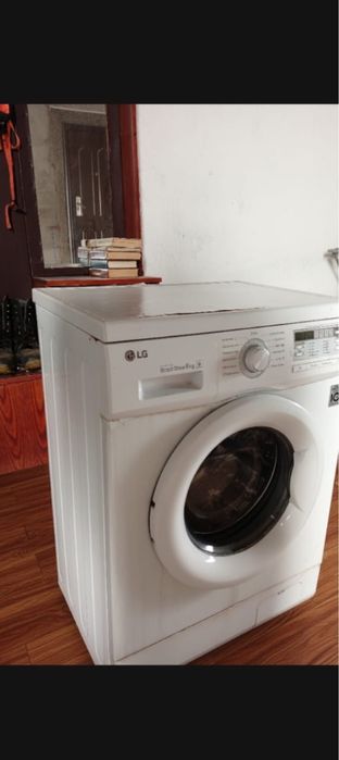 Стиральная машина LG