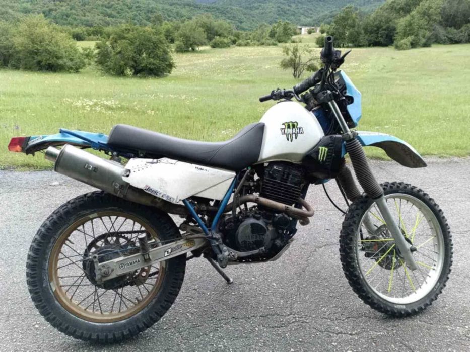 Продавам Yamaha xt250