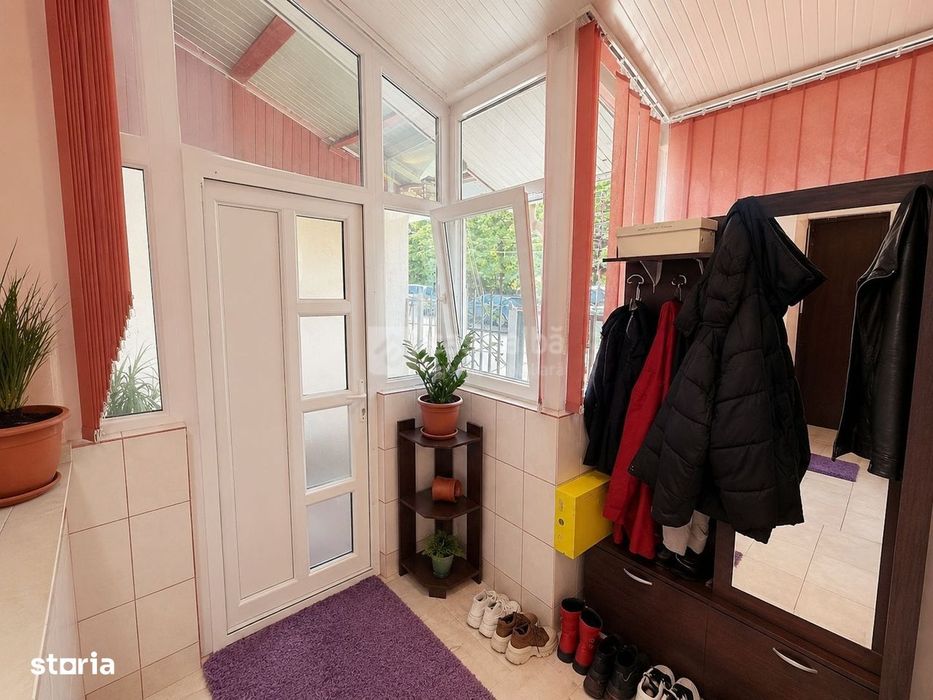 Copou - Exclusive, casa Demisol + Parter cu 2 camere, vanzare expres
