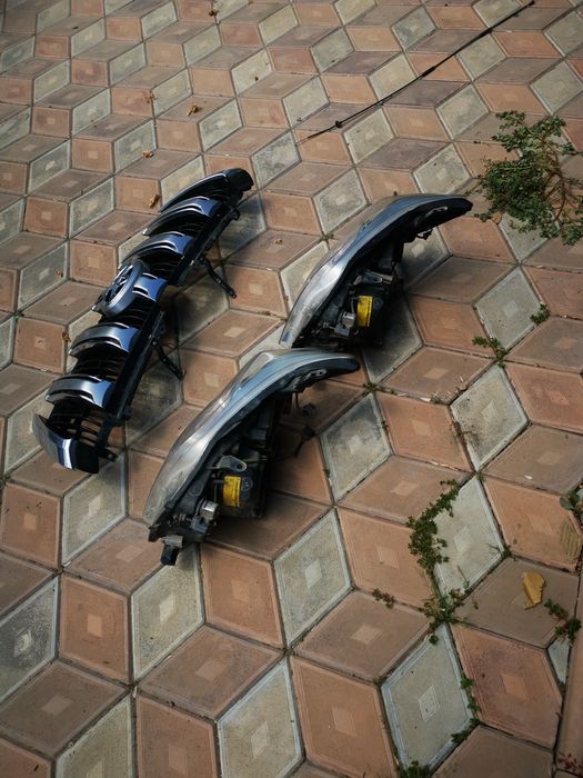 Far dreapta grila Toyota land cruiser 150 j150 xenon adaptiv 2012