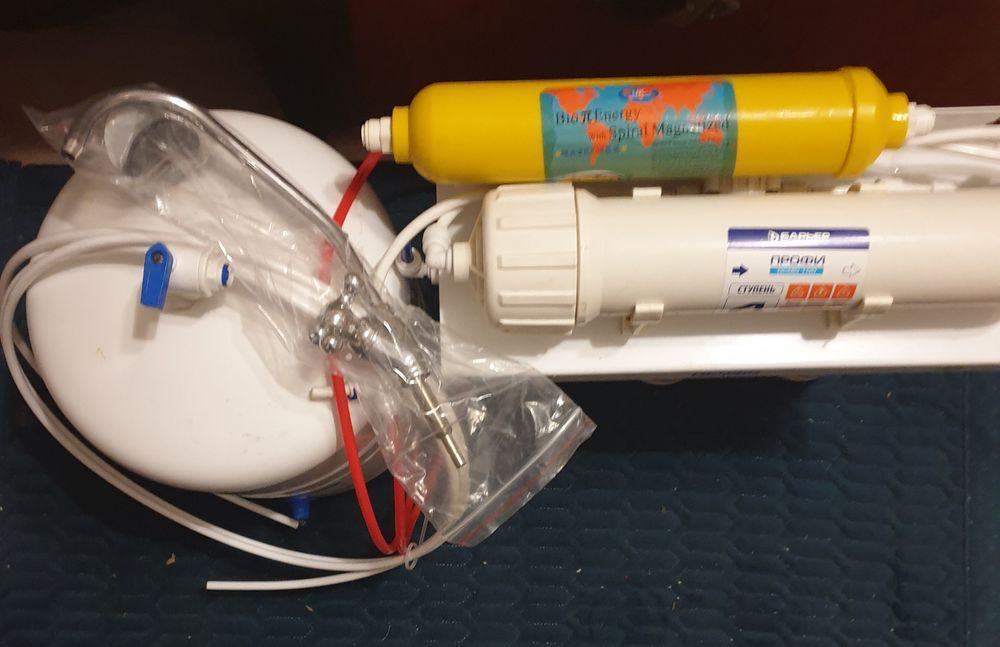 Водоочиститель бытовой.