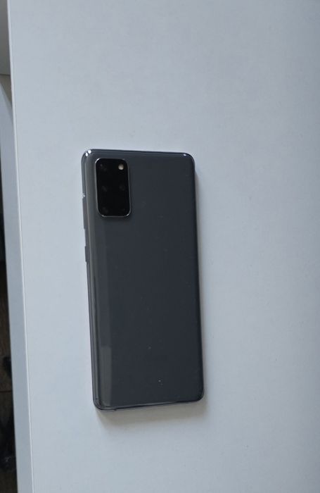 Samsung galaxy s 20 plus