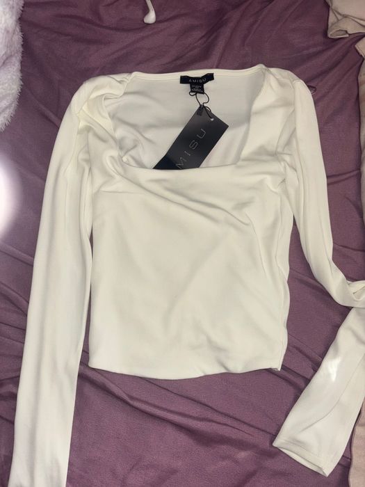 Дамски нови блузи