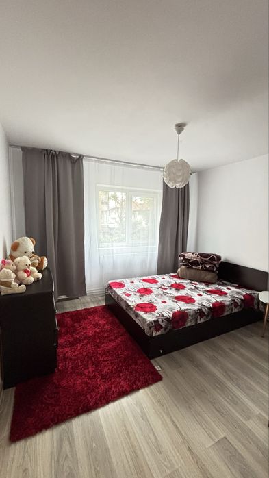 Vand apartamet urgent