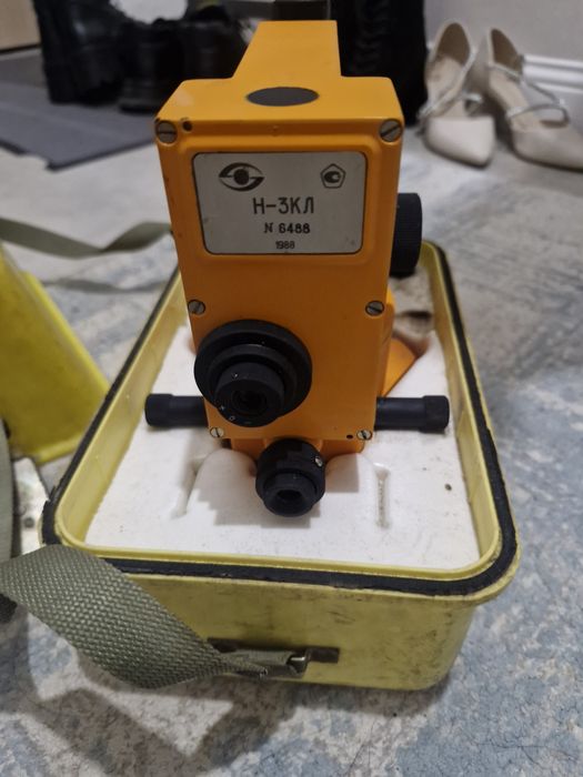 Нивелир на запчасти