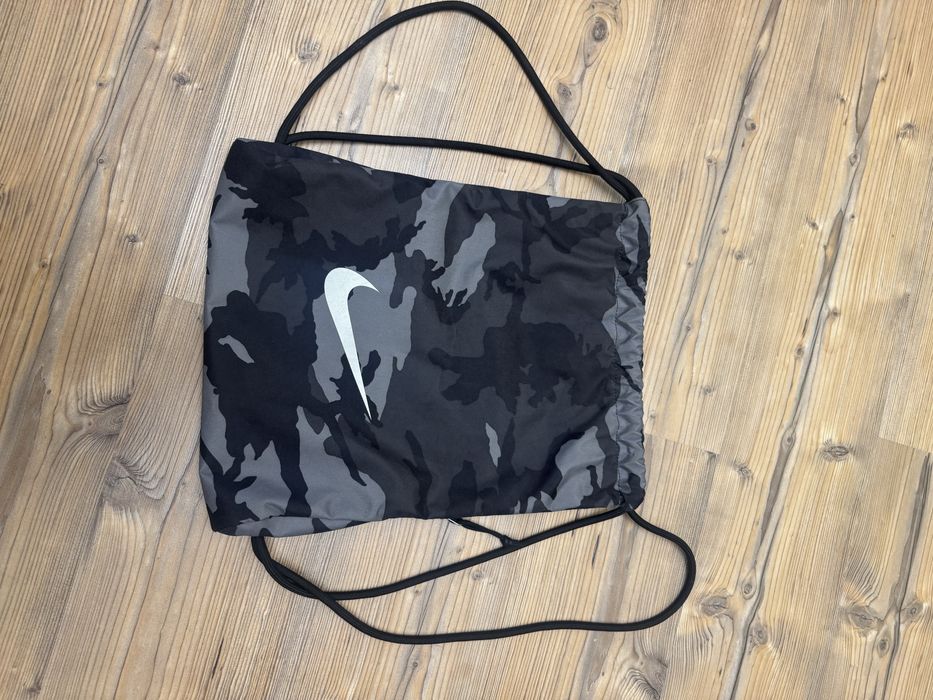 Чантичка Diesel сив камуфлаж + мешка nike