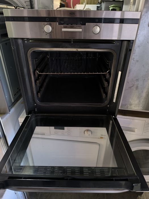 Фурна с котлони AEG В5741-4-M - 8 Функци с вентилатор