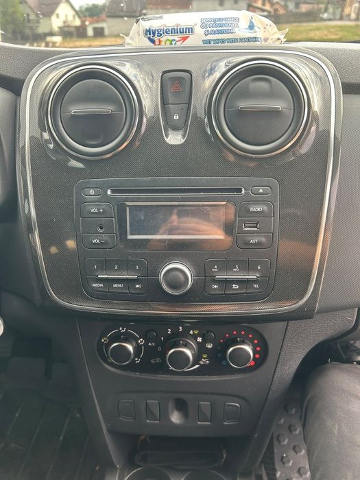 Dacia Logan 2 MCV 1.5 dCi (consum mic 4.5)