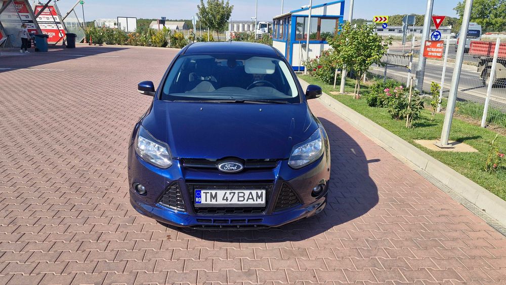 FORD Focus 2012 — imagine 3
