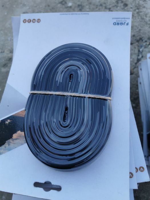 Garnisaj pentru șină rulotă