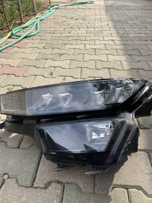 Far stanga cristal light Skoda Kodiaq 2022