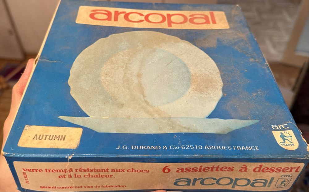 Порцеланови и старинни сервизи