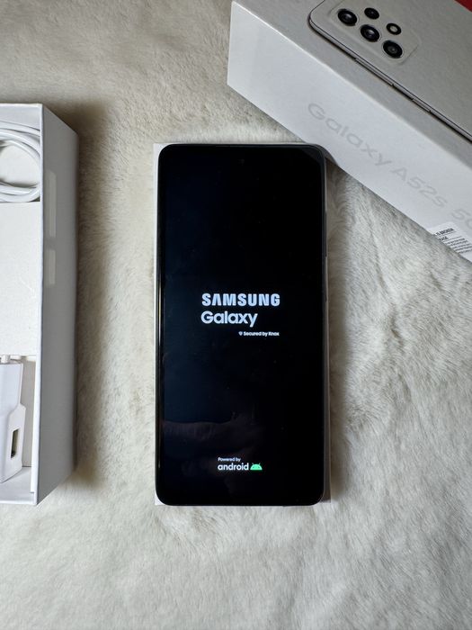Samsung Galaxy A52S 5G white