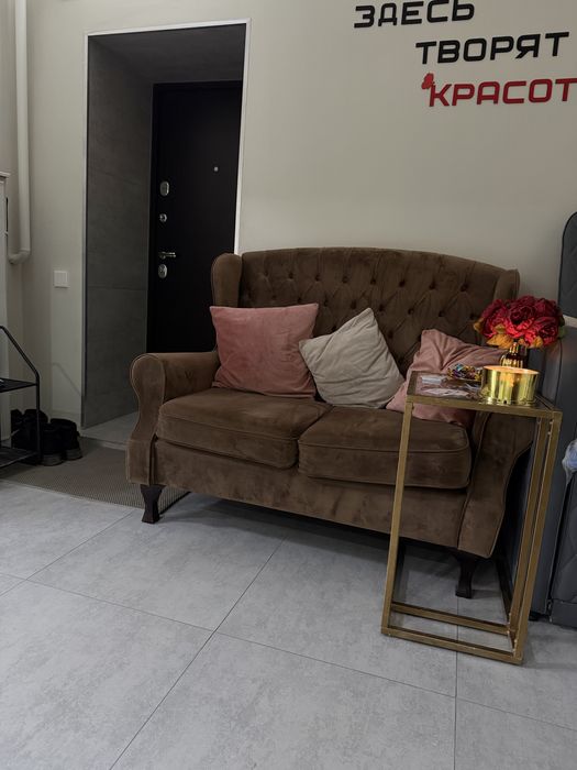 Сдам место /кушетка/ бровисту/визажист/мастер по прическам