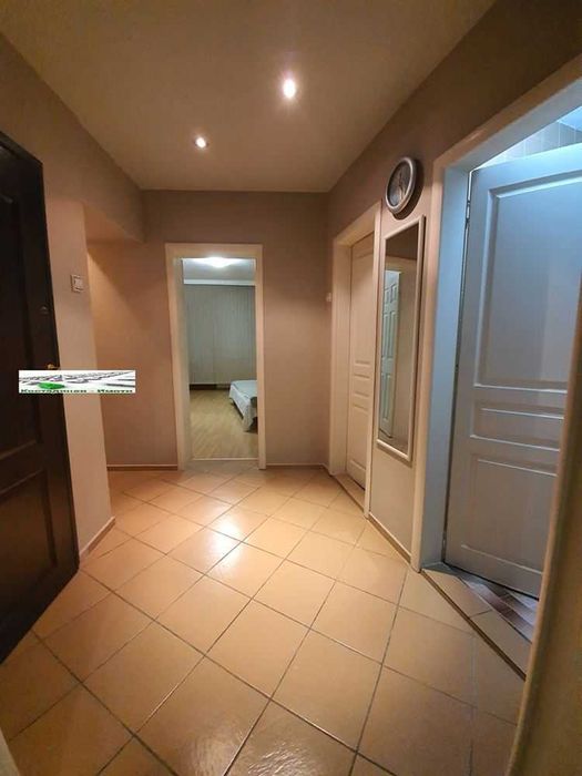 Дава се под наем Двустаен апартамент в Пловдив, Център - 82 кв.м за 382.5 € - Снимка #3