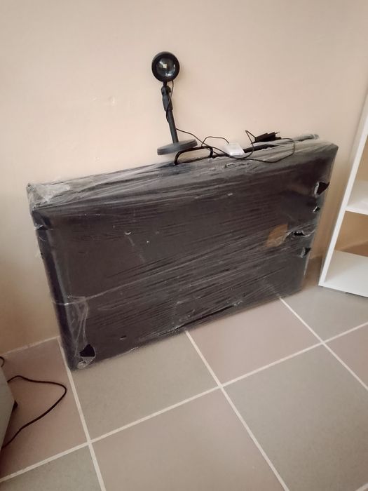 Кушетка новая 90 тысяч