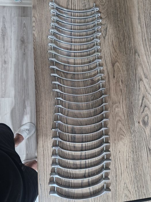 Продам ручки для шкафов