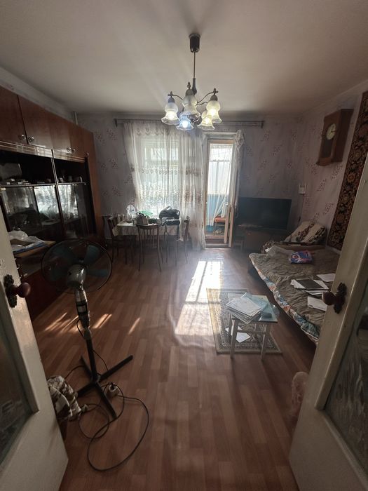 Продам 2х ком. кв. М.Жусупа 52/1