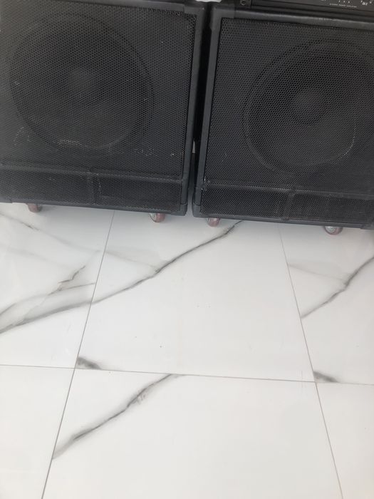 Vând Doi bași pasivi 600w