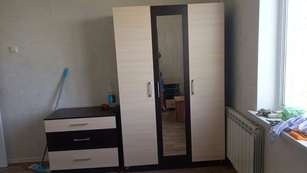 Спальный гарнитур