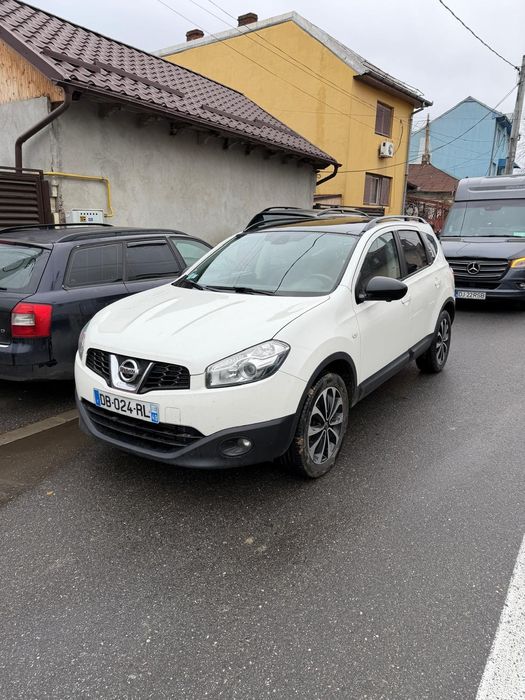 Nisan qashqai +2