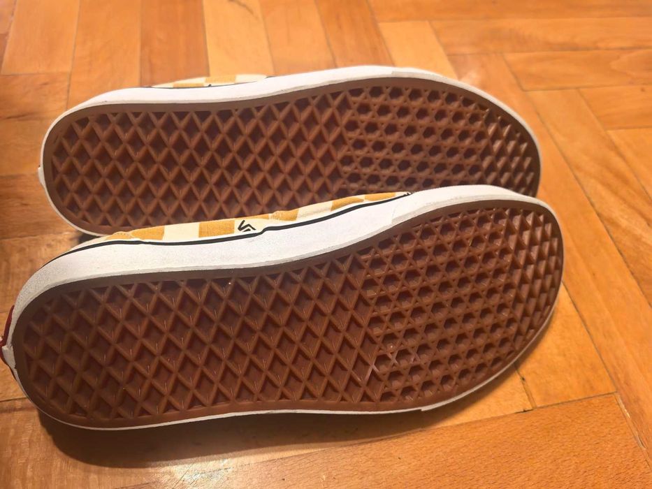 Спортни обувки Vans