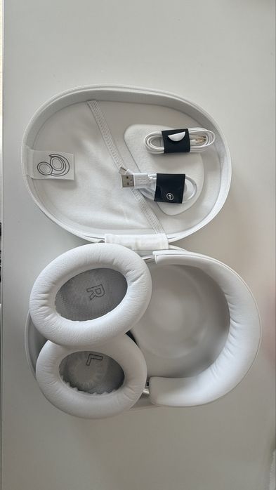 Bose QuietComfort Ultra Headphones White Smoke – Ca Noi, Husă + Accesorii, ANC