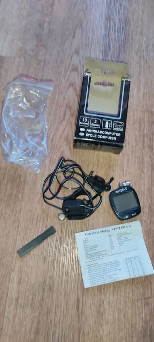 Вело компьютер проводной.