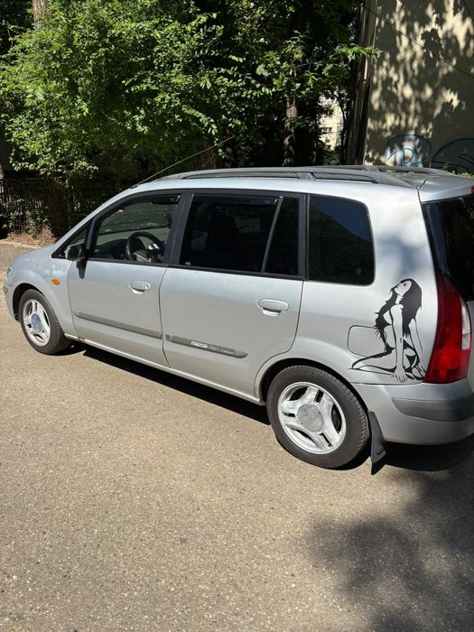 Vând Mazda Premacy