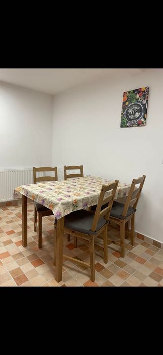 Închiriez apartament 2 camere decomandat  60mp lângă Spitalul Județean
