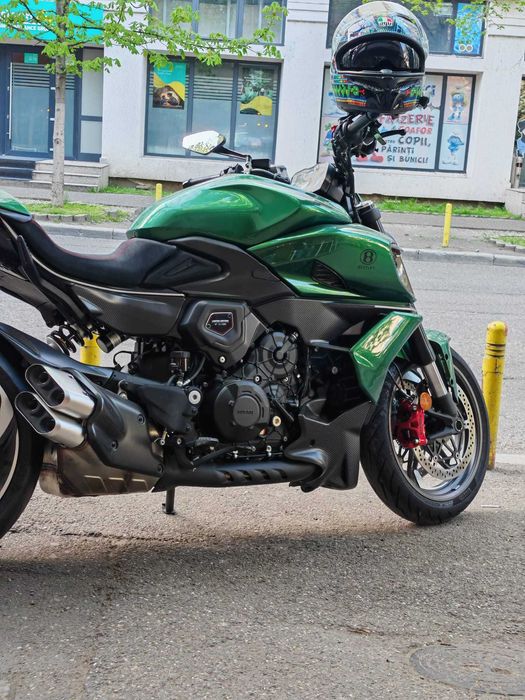 Ducati Diavel V4 BENTLEY (DVLV423)