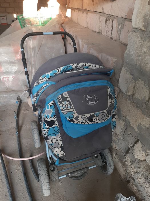 Коояска детская в хорошем состоянии