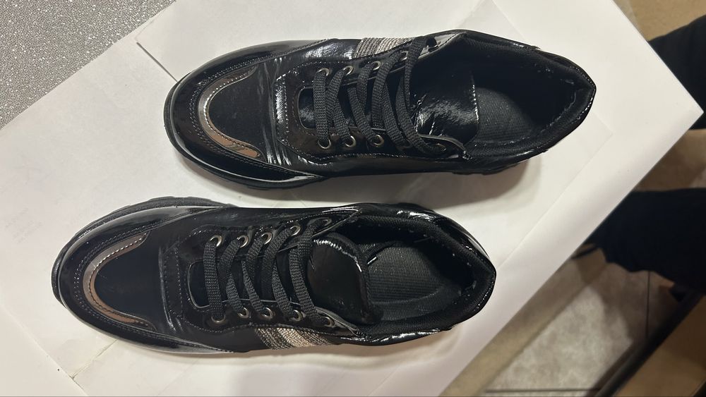 Дамски маратонки за всеки ден и всеки сезон