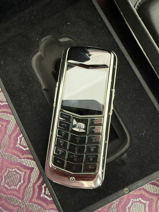Vertu constellation телефон