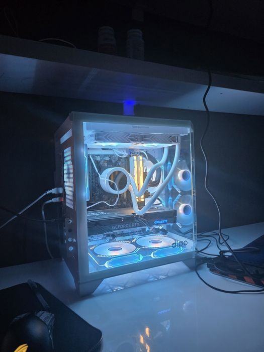 PC GAMING RTX 4060, 32 GB DDR5, Ryzen 5 7600x