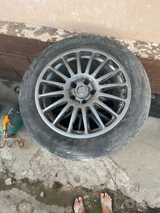 Продам диски с баллонами r17