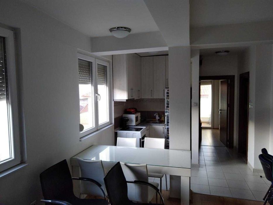 Двустаен имот в кв.Дружба 2