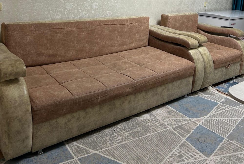 Продам диван с креслом