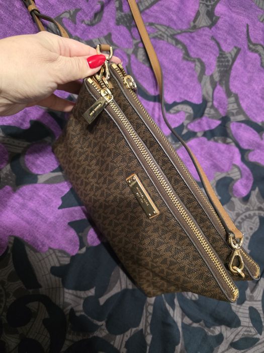 Michael Kors чанта