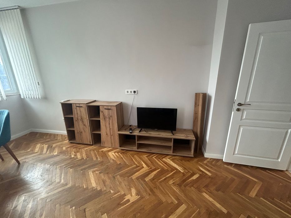 Дава се под наем Двустаен апартамент в Варна, Автогара - 60 кв.м за 598.23 € - Снимка #4
