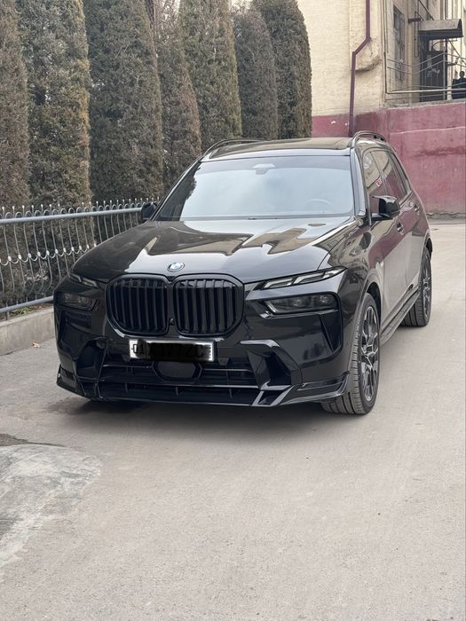 Bmw x7 x drive full pozitsa