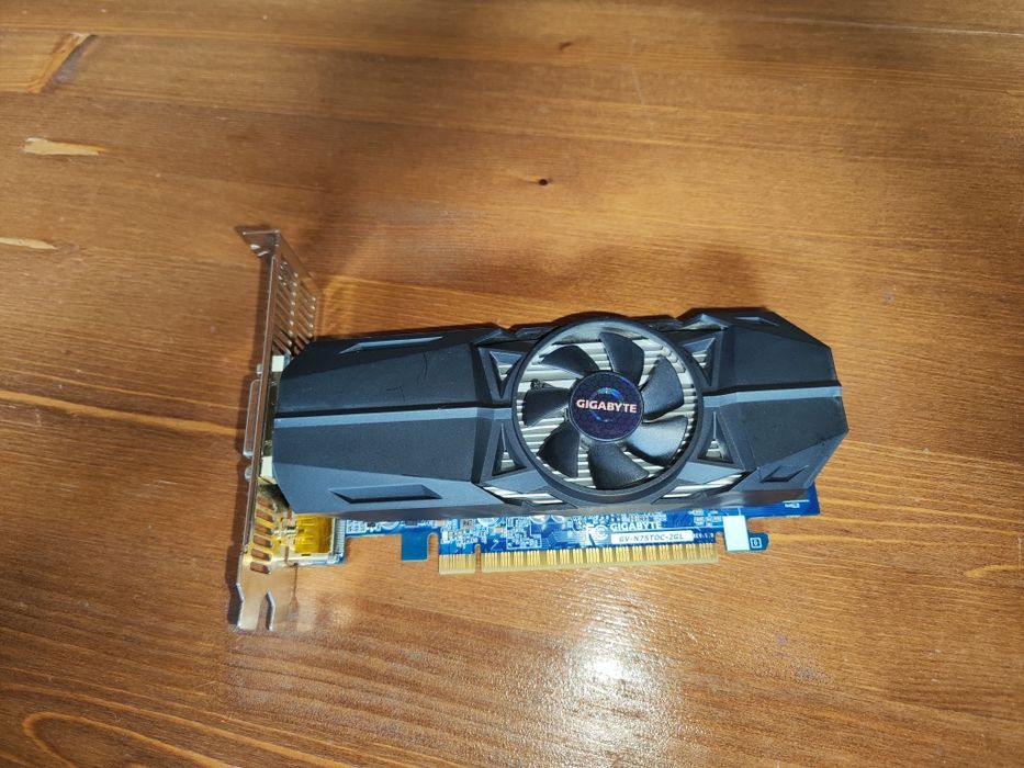 Видеокарта GTX 750ti