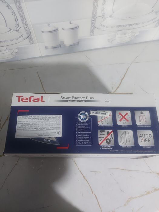 Утюг Tefal Easygliss Plus FV5770E0 синий