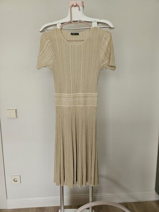 Женская одежда 44р