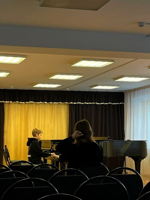Уроки по фортепиано