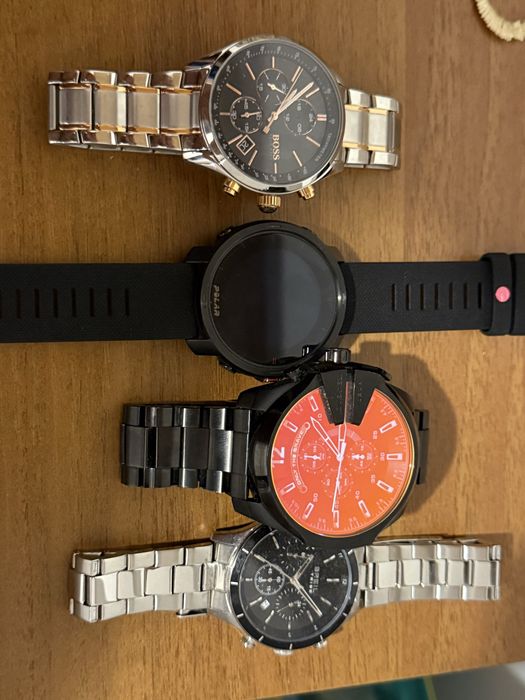 Vand 4 ceasuri Originale!