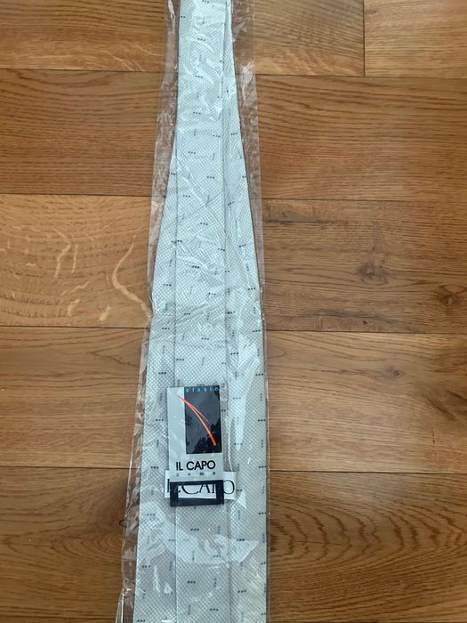 Cravata barbati il capo