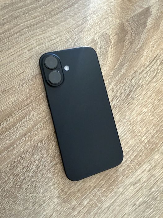 Iphone 16 black , neverlock