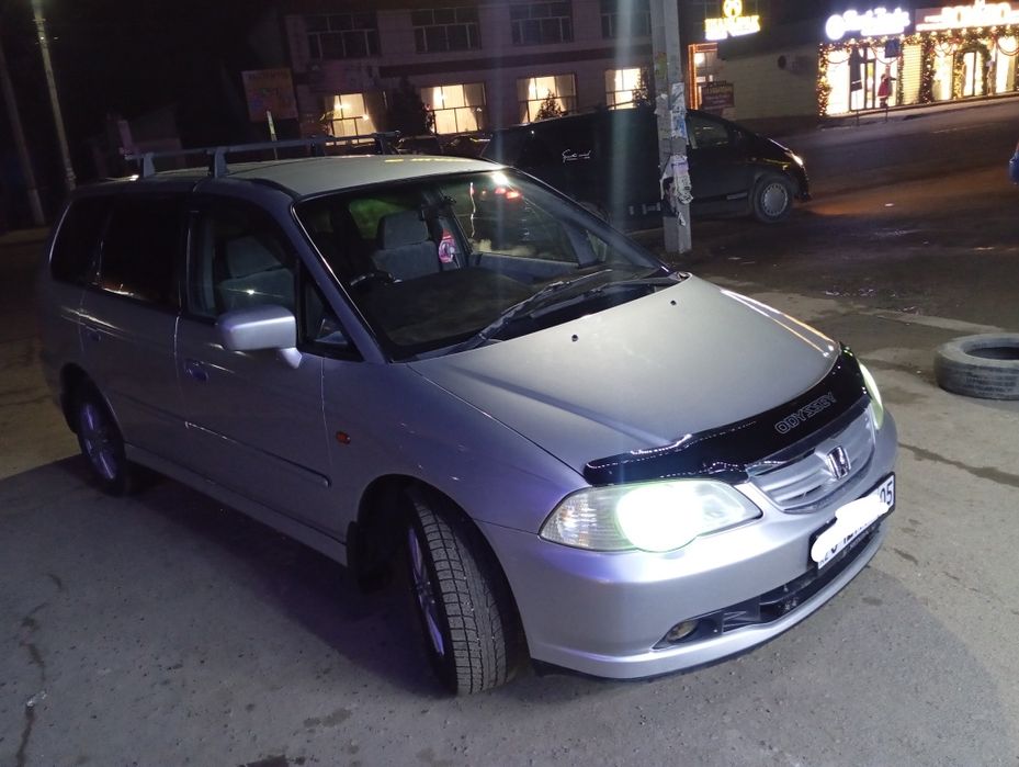 Продам машину Хонда Одиссей