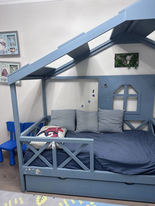 Продам детскую кровать